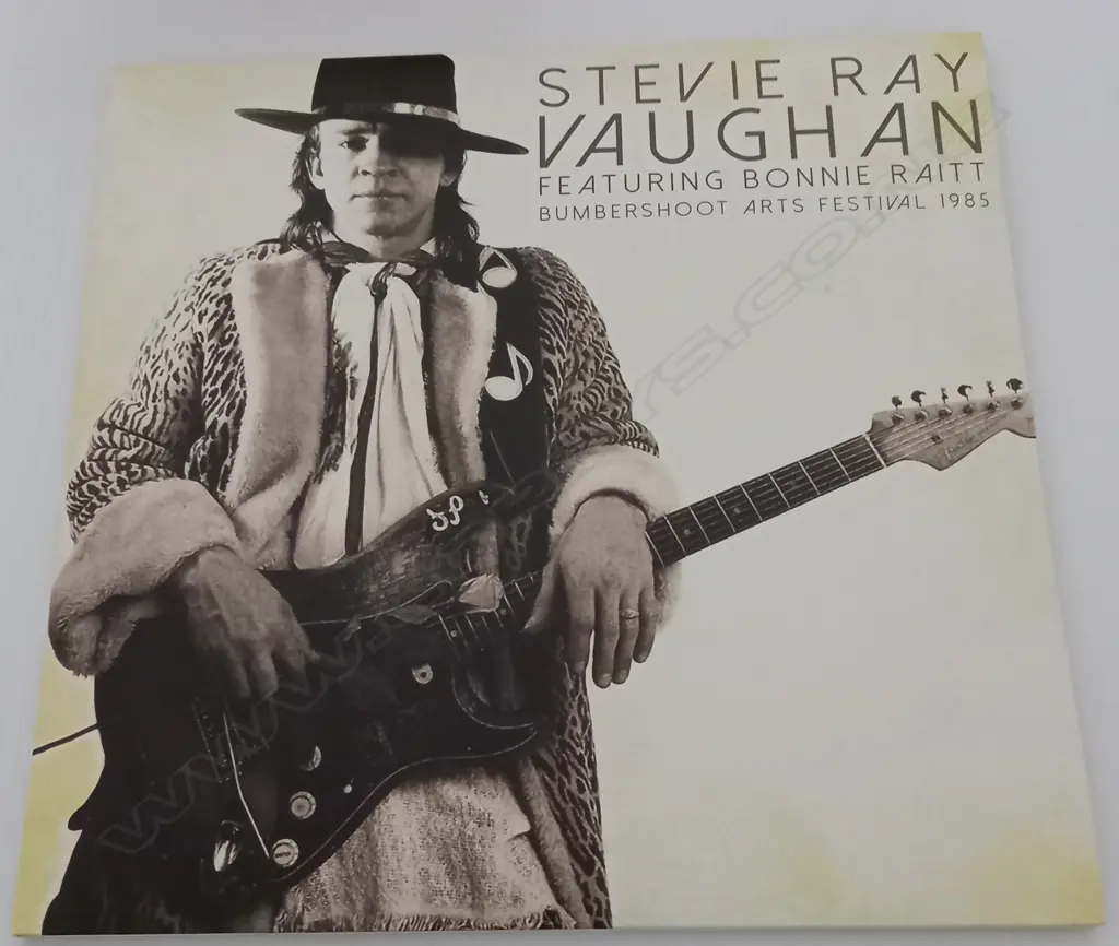 Stevie Ray Vaughan Featuring Bonnie Raitt, Bumbershoot Arts Festival 1985 (Double album) Image 1++